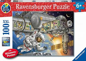 Пазл Ravensburger Children's Puzzle 13366 On the Space Station 100 деталей XXL від 6 років - Фото 1