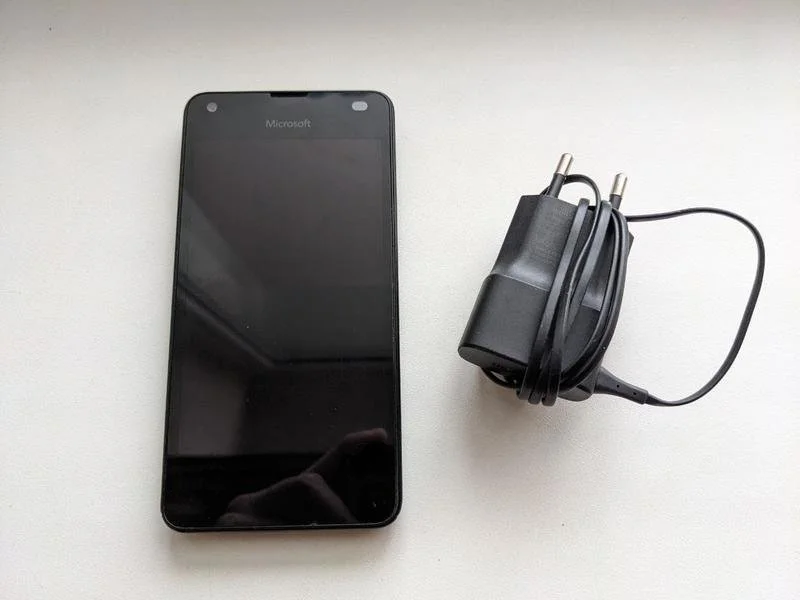 Смартфон Nokia lumia 550, фото №1