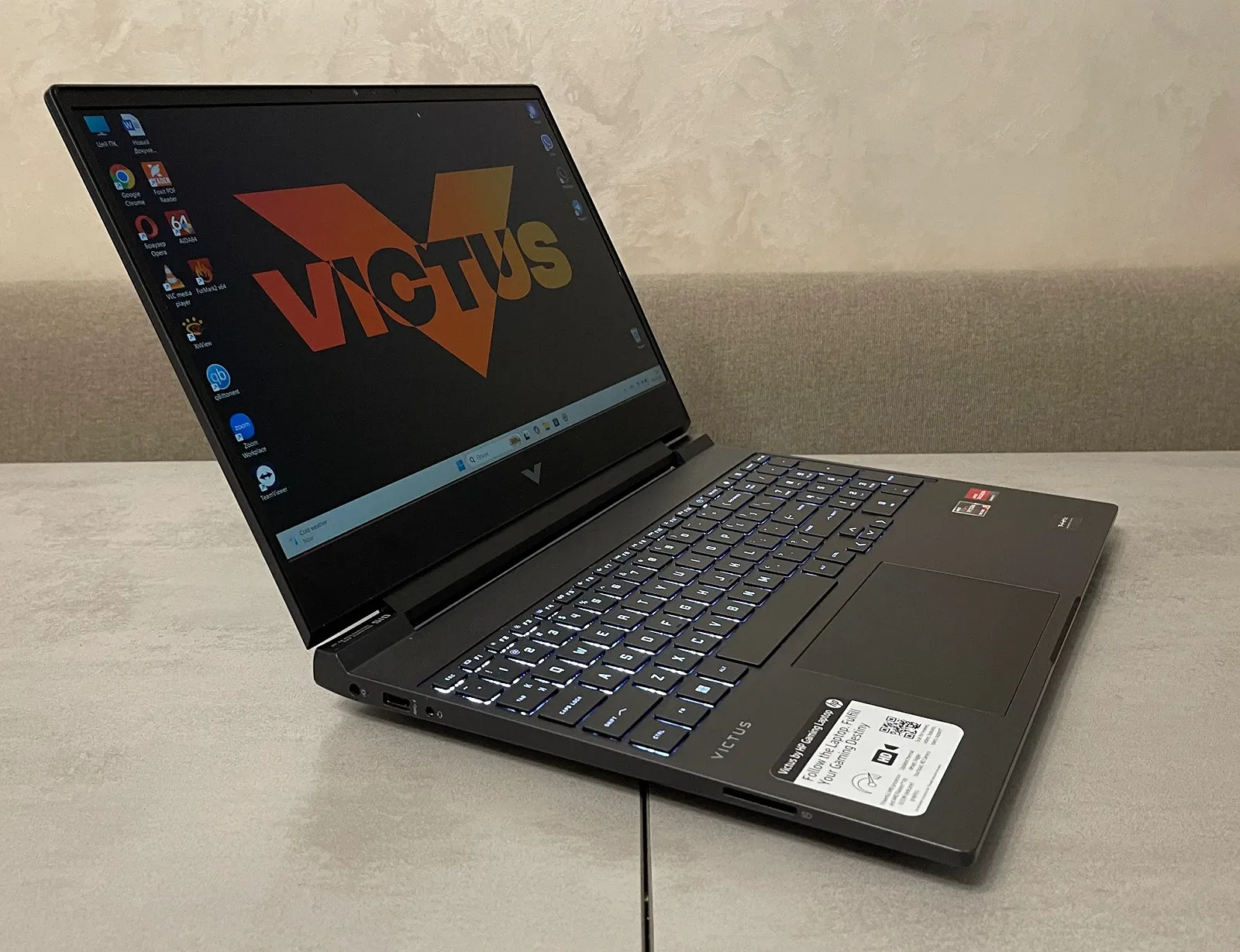 Ноутбук HP Victus 15 15z-fb100, 15,6" IPS 144Hz, AMD Ryzen 5 7535HS, 16GB, 512GB SSD, AMD Radeon RX 6550M 4GB, фото №3