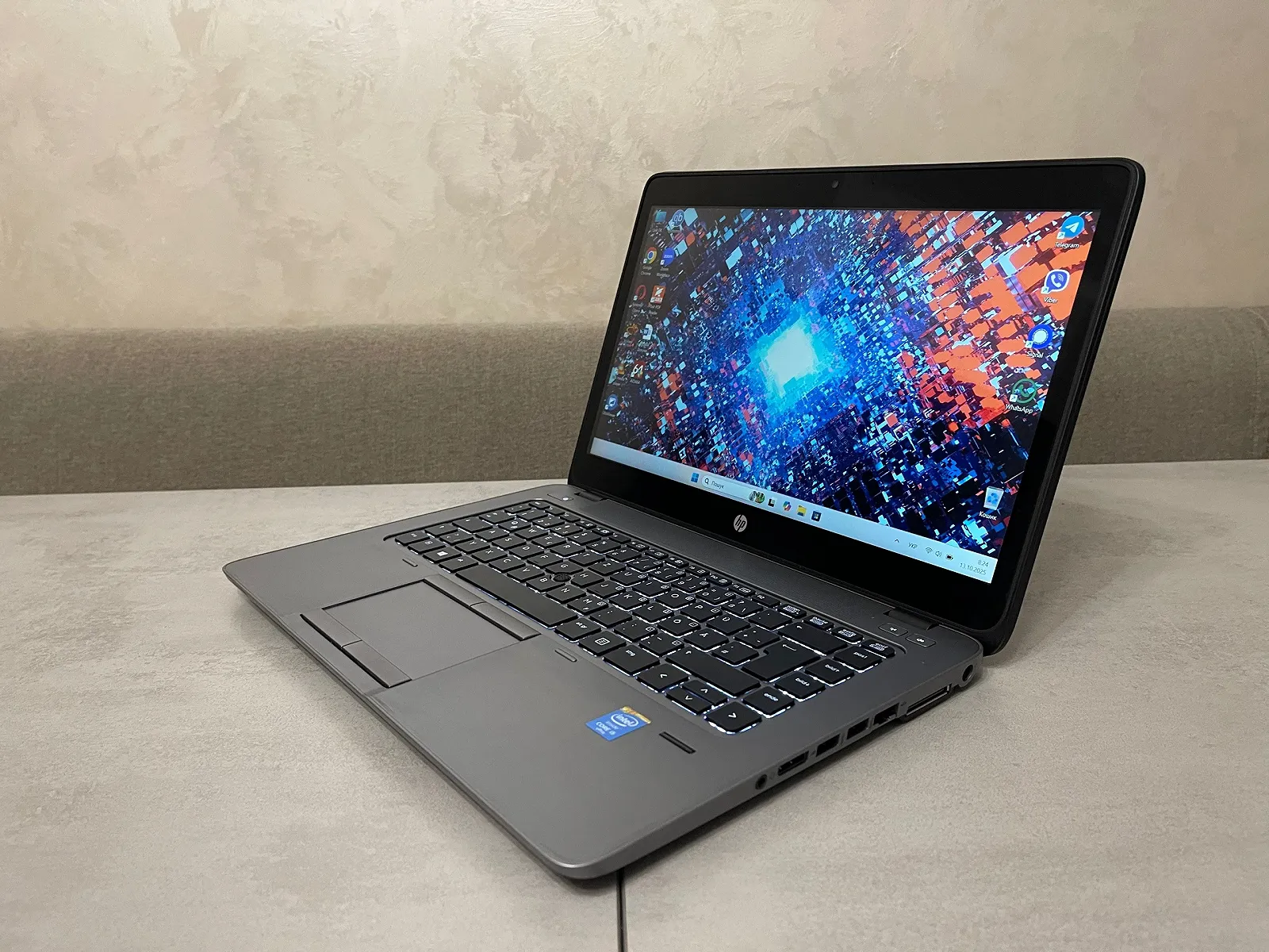 Ноутбук HP EliteBook 840 G2, 14 FHD сенсор, i5-5300U, 8GB, 256GB SSD, фото №2