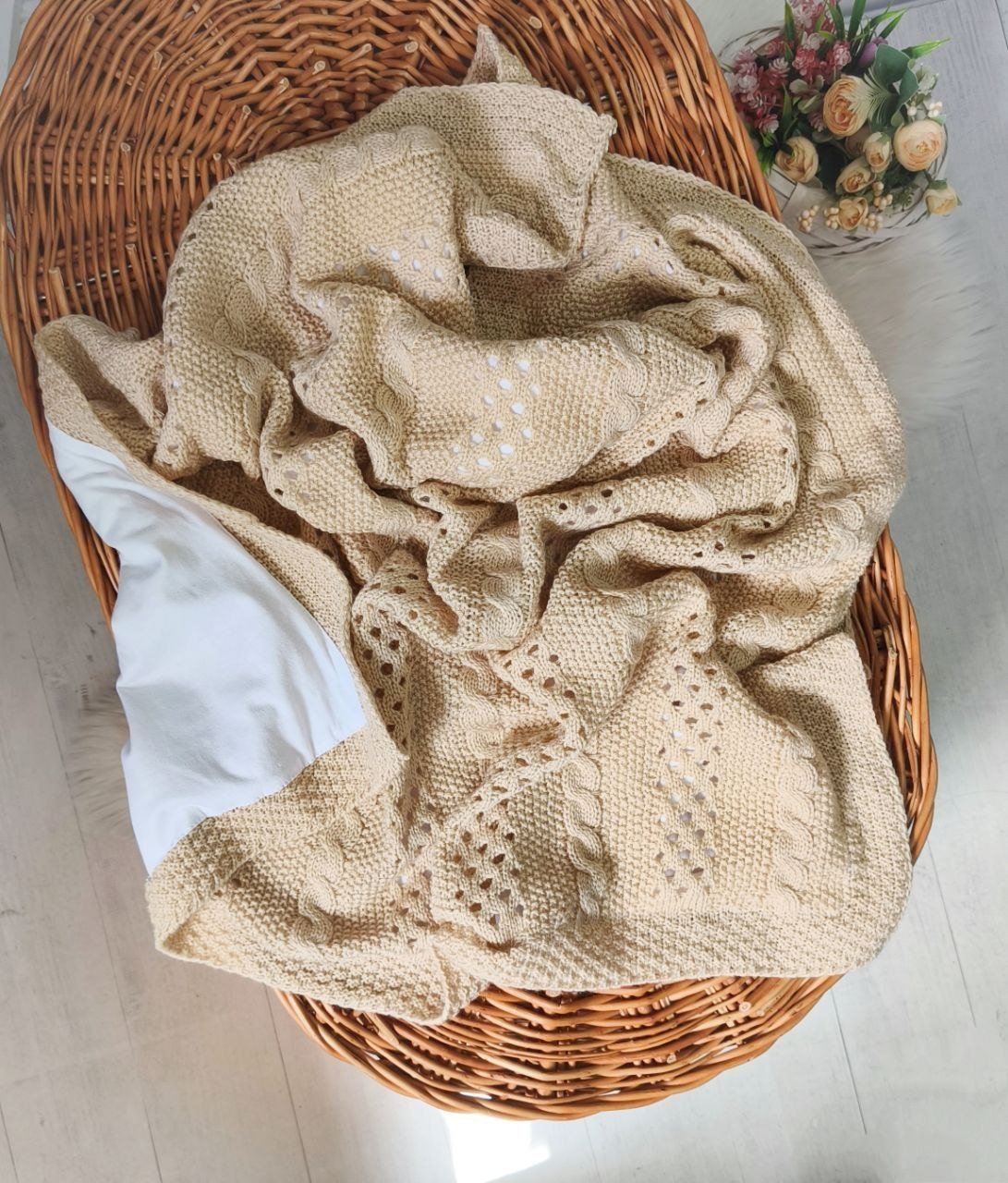 Детский вязаный плед с хлопковой подкладкой, 90 х 90 см, бежевый, фото №2