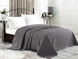 Покрывало на кровать Class Home Collection Пике с бахромой, однотонное, 220 x 240 см synthetic.ua - Фото 1