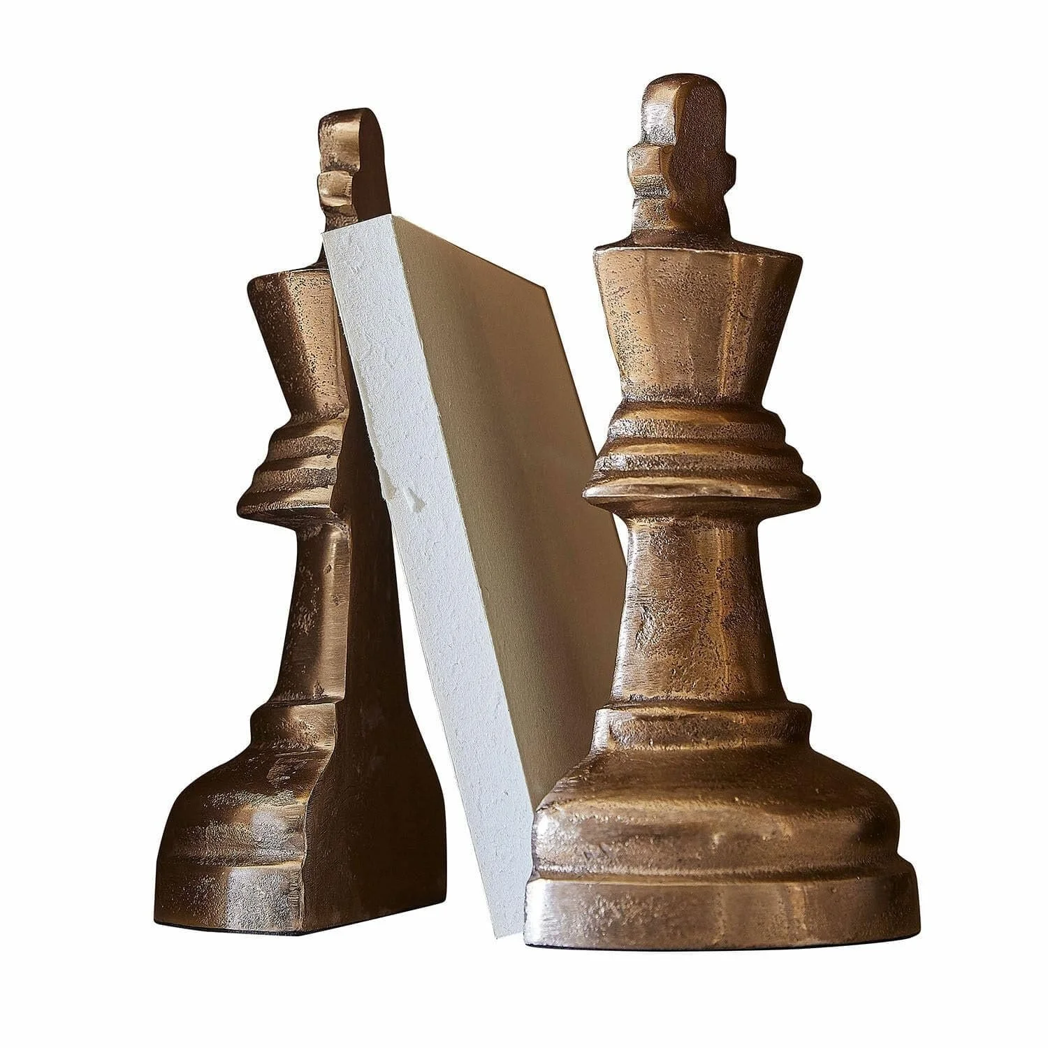 Набор из 2-х подставок для книг LOBERON Refinique Шахматные фигуры Античная отделка Декоративный аксессуар Литой алюминий Античная медь, фото №1 Набор из 2-х подставок для книг LOBERON Refinique Шахматные фигуры Античная отделка Декоративный аксессуар Литой алюминий Античная медь, фото №1