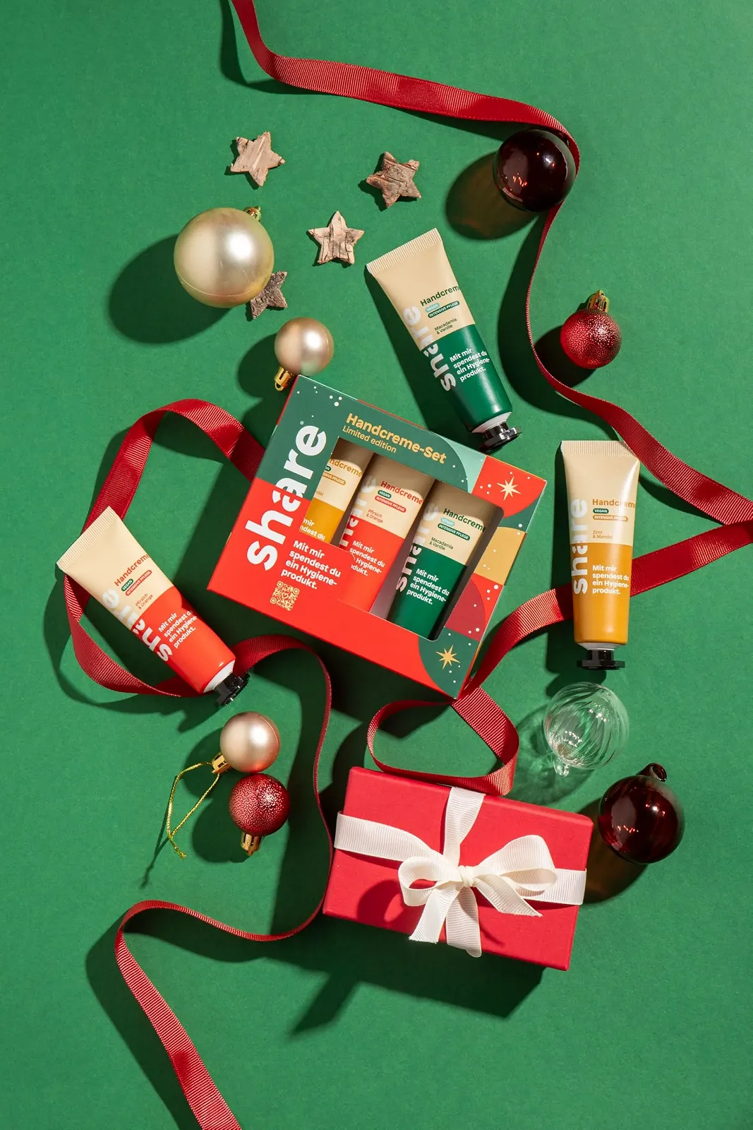 Крем для рук share Набор Рождественский 2025 (6 x 3 x 30 мл) Кокос, Ваниль, Корица, Миндаль, Персик и Апельсин, фото №2