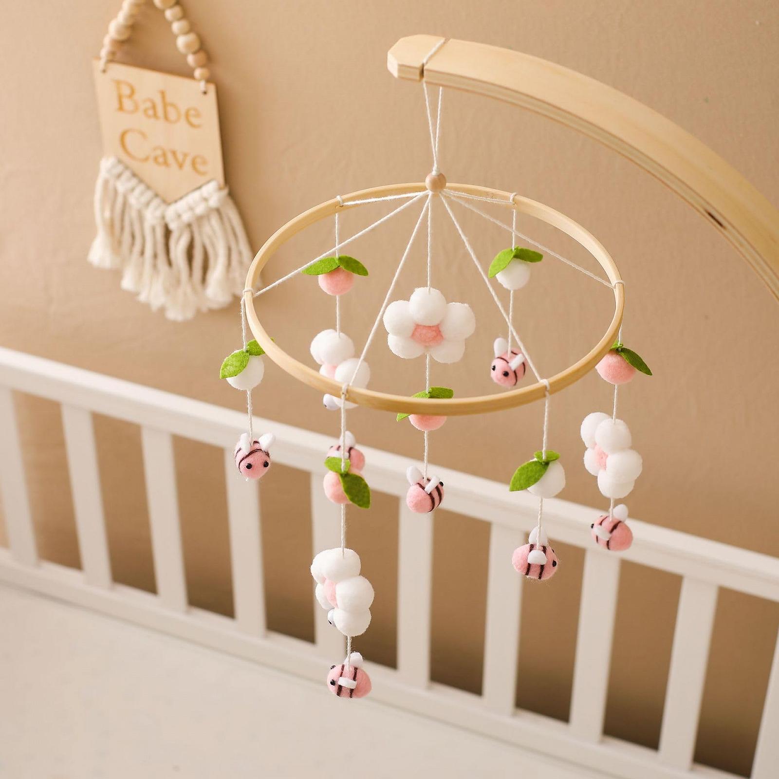 Мобиль Bee Blossom Baby Mobile Baby Bed, Mobile Changing Table, Mobile Baby Wooden Wind Chime, Mobile Baby Wind Chimes with Felt Balls, Baby Wind Chime Nursery Decoration, Newborn Gift Baby (розовый), фото №3