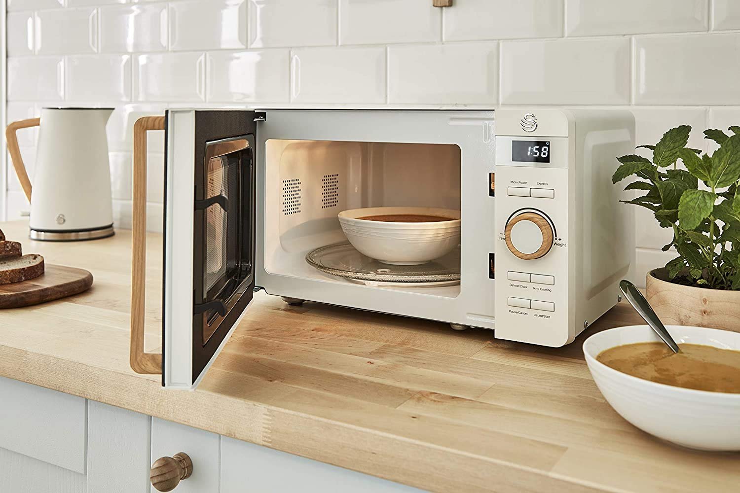 Микроволновая печь Swan Nordic 20 л 800 Вт 6 уровней Таймер Матовая белая, фото №5 Микроволновая печь Swan Nordic 20 л 800 Вт 6 уровней Таймер Матовая белая, фото №5