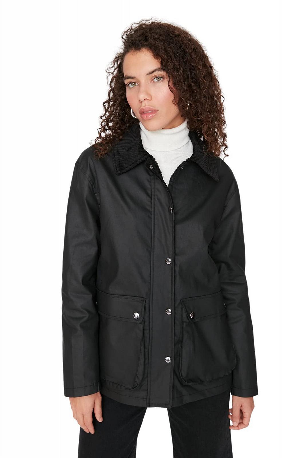 Жакет TRENDYOL Basic з лацканами, звичайний крій, фото №2 Жакет TRENDYOL Basic з лацканами, звичайний крій, фото №2