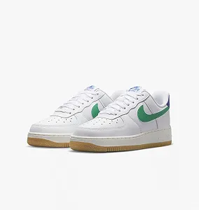 Кроссовки Nike Air Force 1 07 W 40.5 - Фото 1