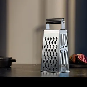 Терка WMF Gourmet Box, 8 x 24 см,  з нержавіючої сталі з 4 поверхнями для натирання synthetic.ua - Фото 1