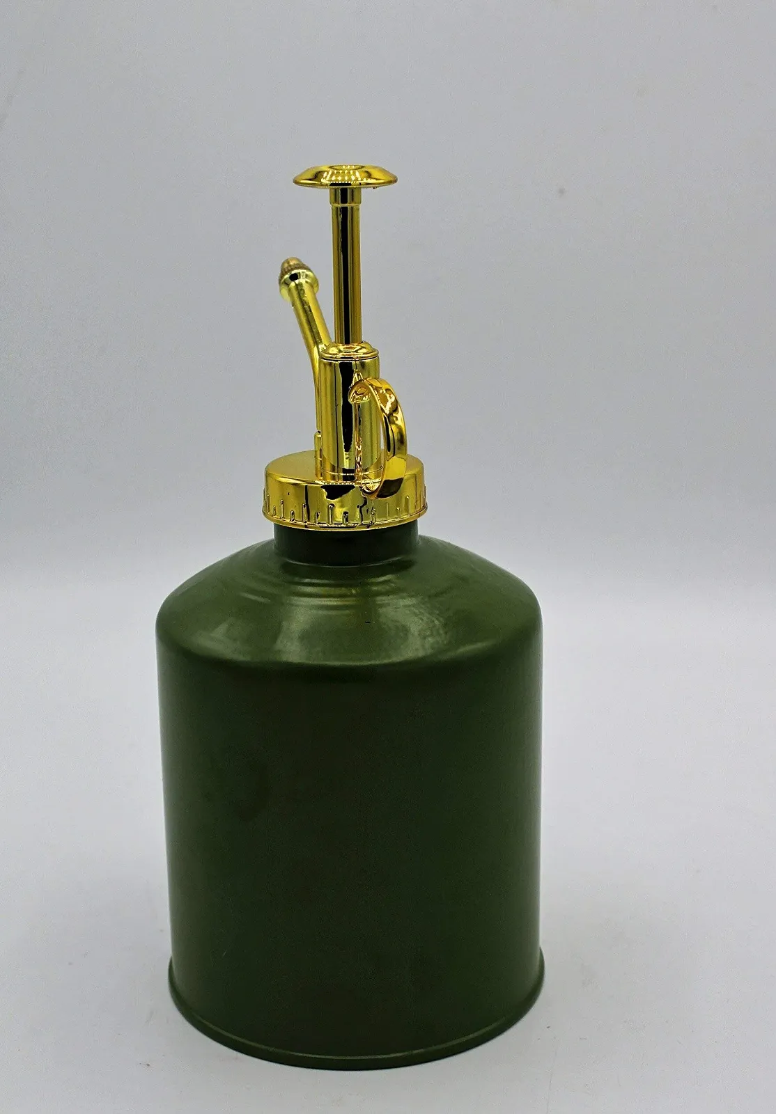 Обприскувач для рослин Esschert Design Green Tones з позолоченою пластиковою ручкою, фото №2 Обприскувач для рослин Esschert Design Green Tones з позолоченою пластиковою ручкою, фото №2
