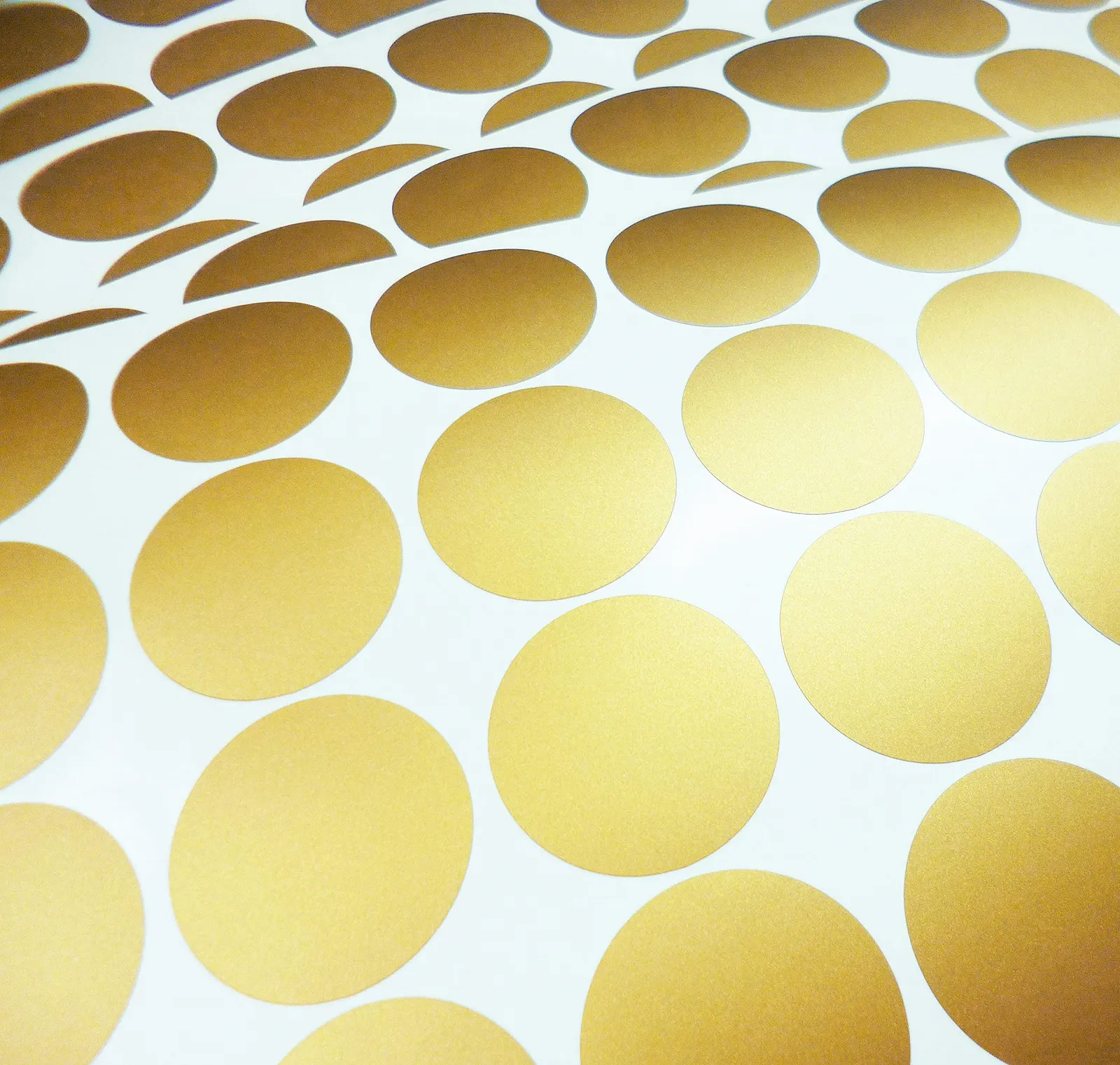 Наклейка на стену Golden Dots 50 шт. 4 см Золотистая, фото №4