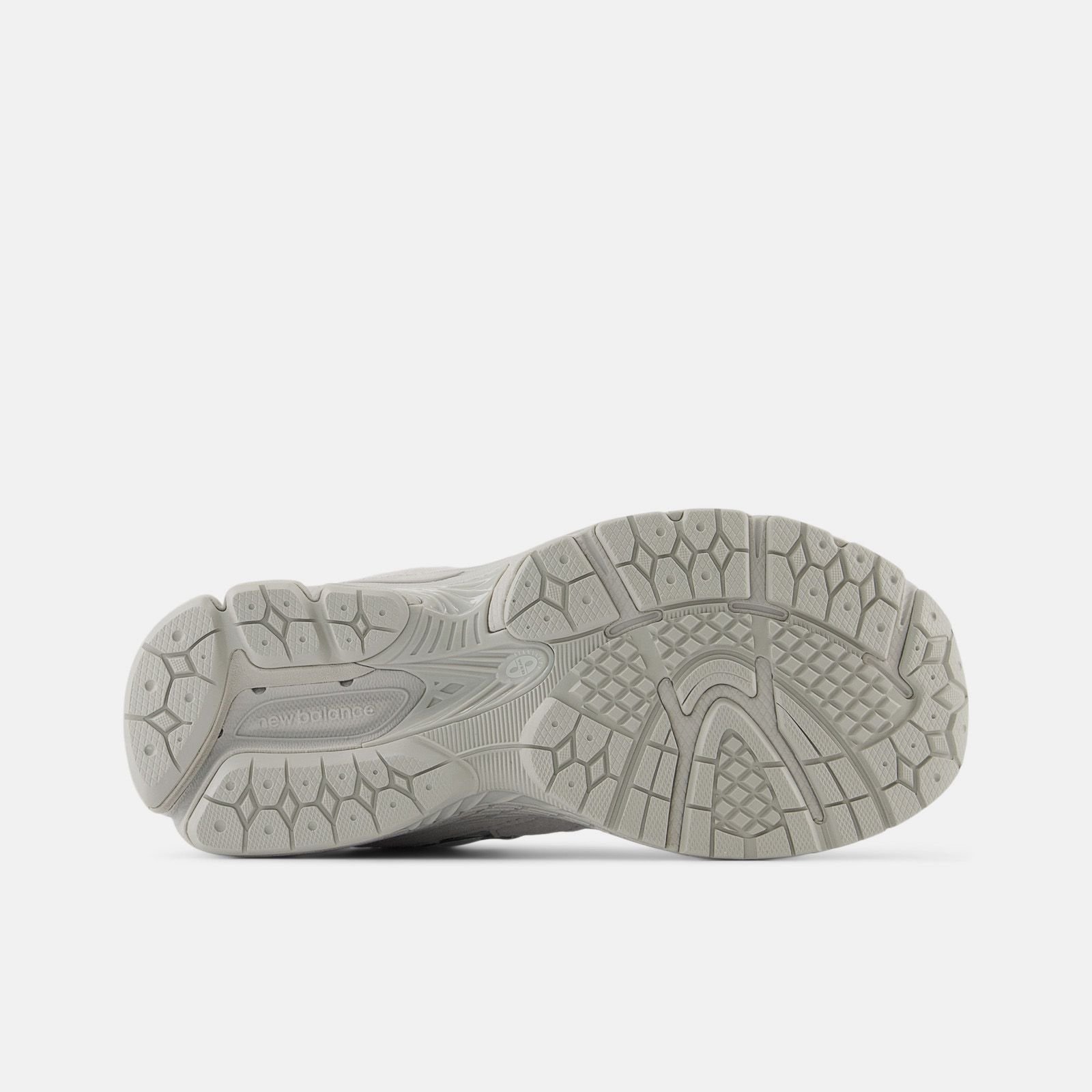 Кроссовки New Balance 2002R Размер 37.5, фото №5