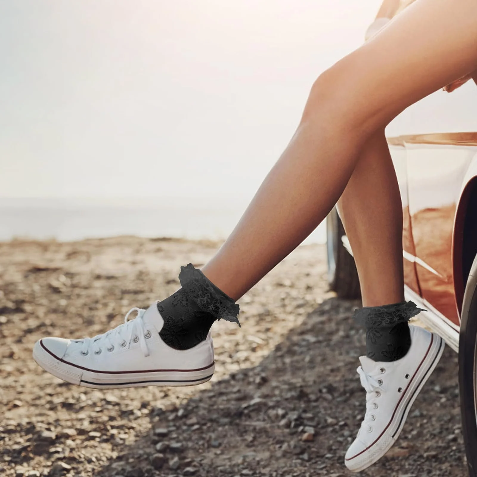 Женские носки с рюшами (8 пар): 4 носка с рюшами белые и 4 носка с кружевом черные, дышащие, с мешком для стирки, фото №6