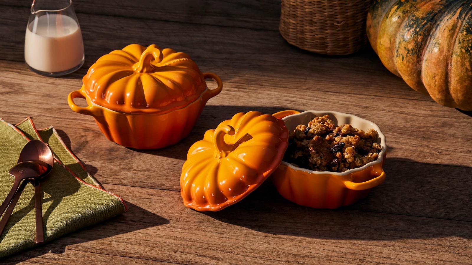 Кокотниця Le Creuset Stoneware Figural Pumpkin 350 мл Біла, фото №7 Кокотниця Le Creuset Stoneware Figural Pumpkin 350 мл Біла, фото №7