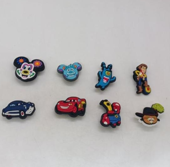 Набір джибітсів для кроксів (Crocs) «Мульт-герої» — Аксесуари Блискавка Маквін, Вуді, Кіт у чоботях, Планктон, 8 шт., фото №2