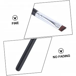 Кисти для бровей Ipetboom Скошенная цена на synthetic.ua - Фото 1 Кисти для бровей Ipetboom Скошенная synthetic.ua - Фото 1