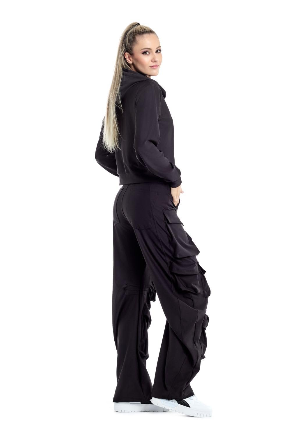 Женская Функциональная Куртка WINSHAPE J009c с Одним Карманом, фото №5