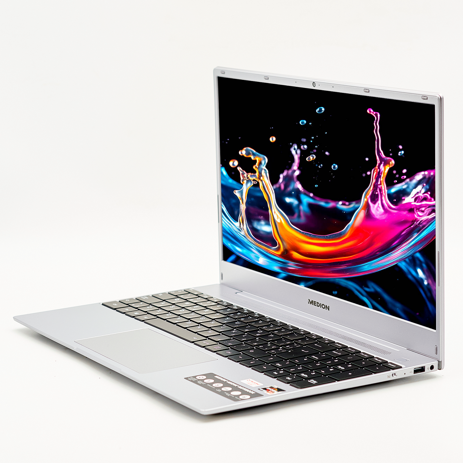 Ноутбук Medion E15303 Ryzen 5 4500U RAM 16 ГБ SSD 1 ТБ AMD Graphics, б/у, Win10, фото №4