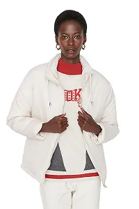 Женское зимнее пальто TRENDYOL, двубортное, однотонное - Фото 1