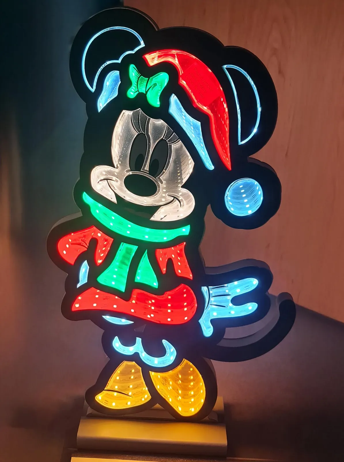 Фигурка Minnie Mouse Kurt S. Adler Christmas Inspirations Зеркальная H40 см, фото №5 Фигурка Minnie Mouse Kurt S. Adler Christmas Inspirations Зеркальная H40 см, фото №5