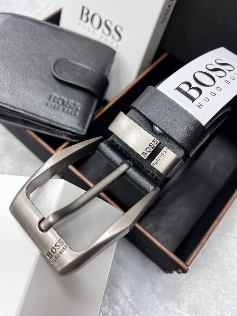 Чоловічий брендовий набір шкіряний ремінь і гаманець BOSS, фото №4