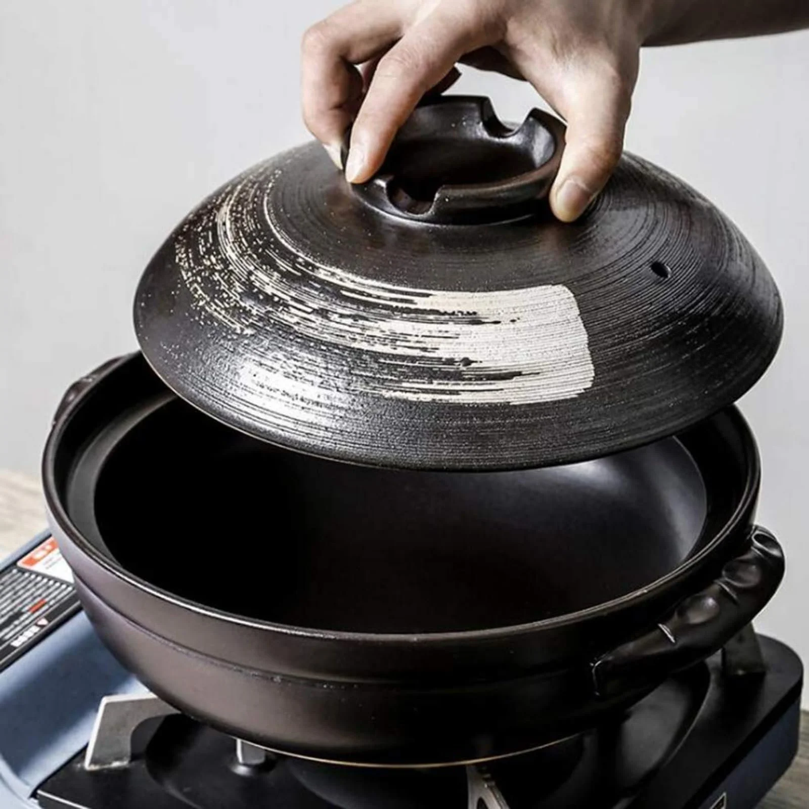 Каструля для запікання керамічна японська донабе з кришкою термостійка з пензликом, фото №7 Каструля для запікання керамічна японська донабе з кришкою термостійка з пензликом, фото №7