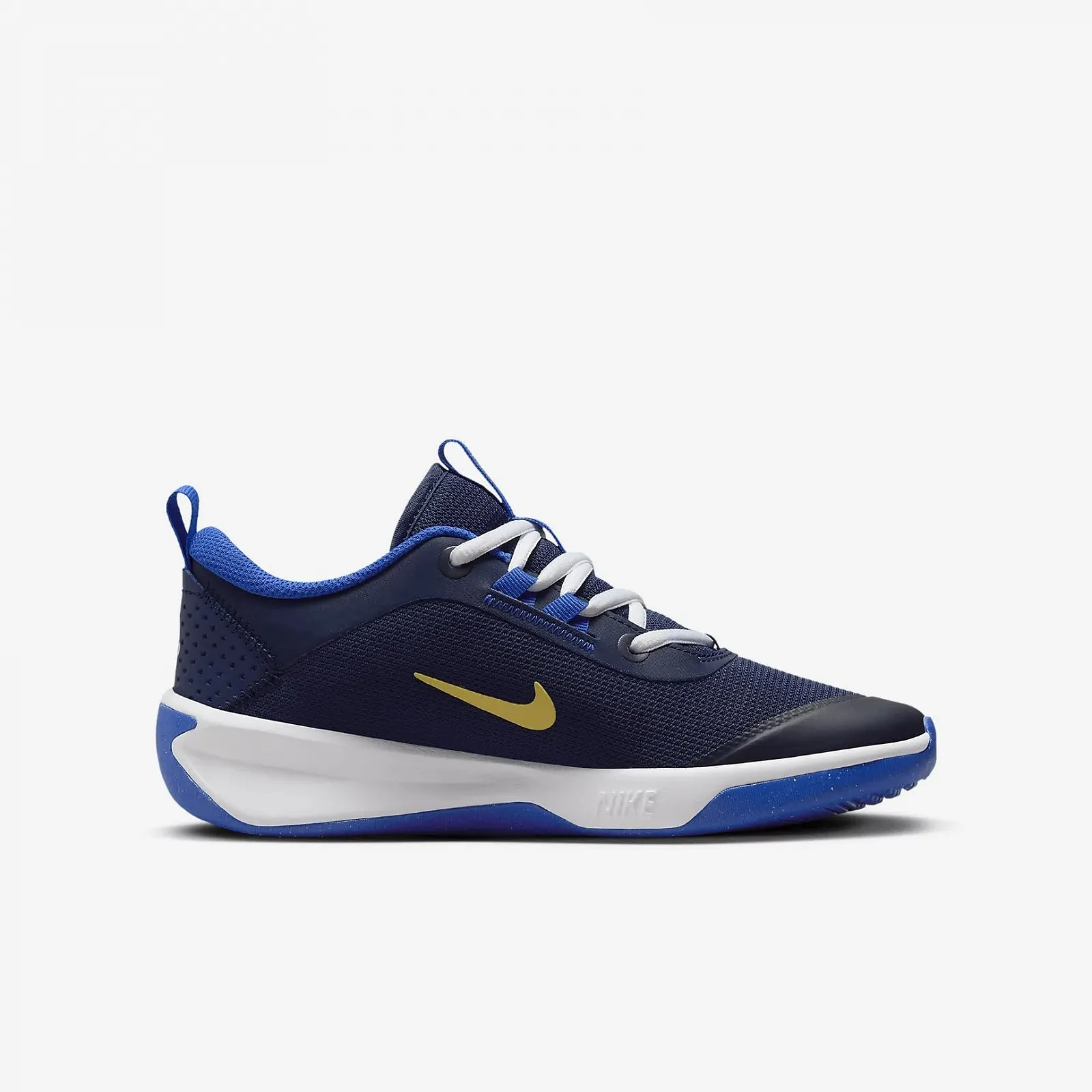 Кроссовки для зала Nike Omni Multi-Court Детские - 37 1/2, фото №3