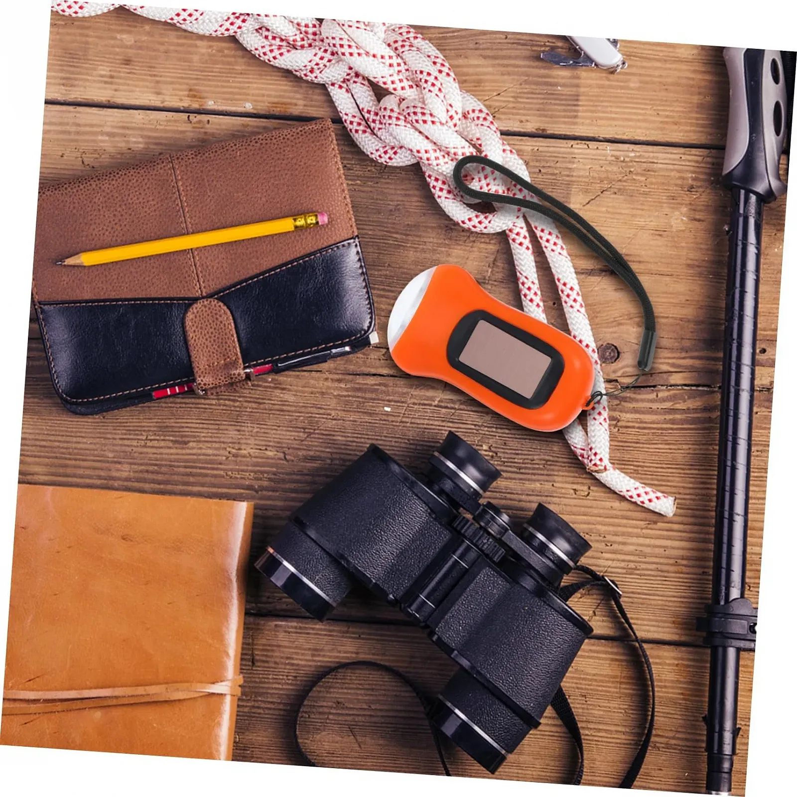 Ручной фонарь с ручным заводом на солнечной батарее VILLCASE Retro Torch Перезаряжаемый портативный аварийный фонарь для активного отдыха Компактный и универсальный Оранжевый, фото №5 Ручной фонарь с ручным заводом на солнечной батарее VILLCASE Retro Torch Перезаряжаемый портативный аварийный фонарь для активного отдыха Компактный и универсальный Оранжевый, фото №5