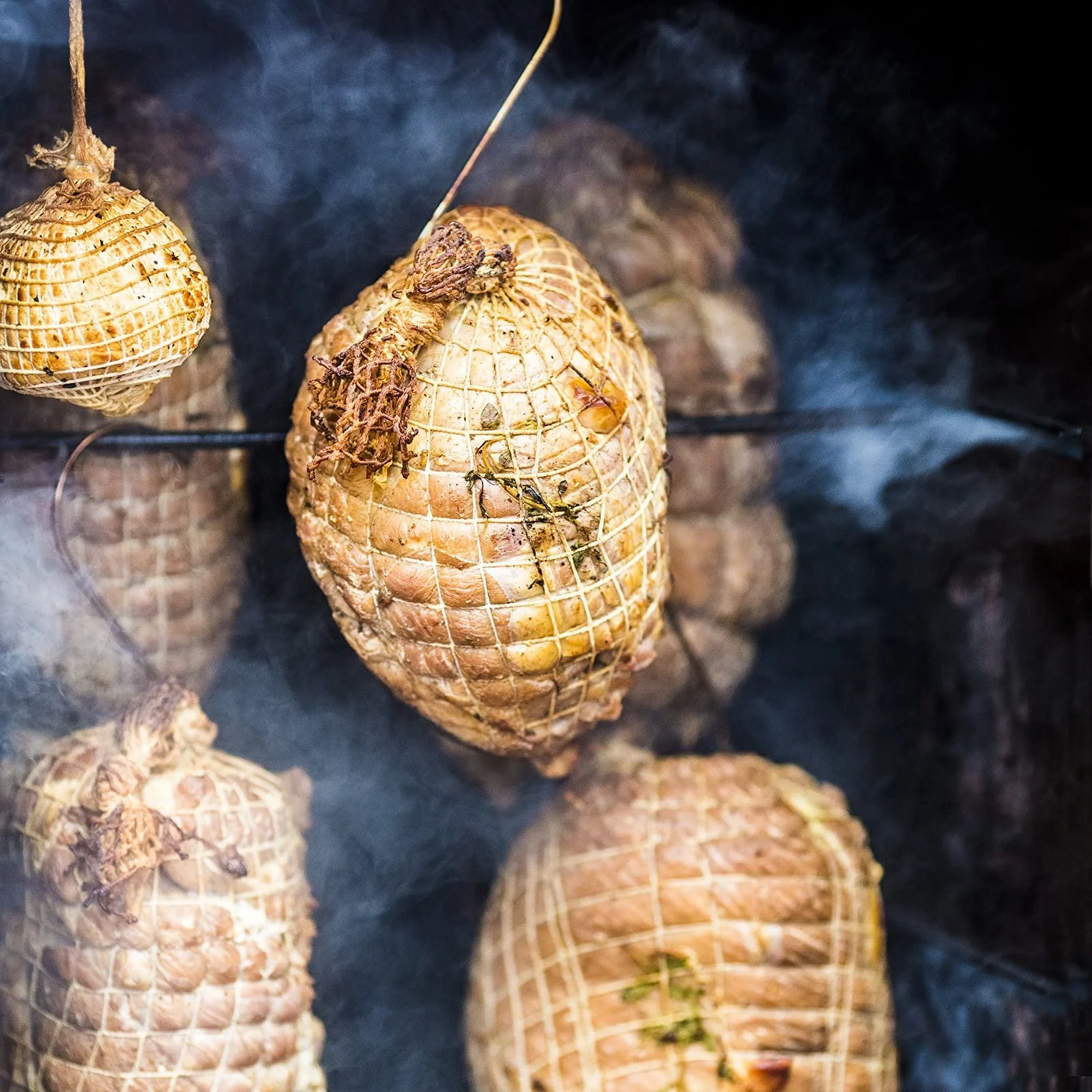 Сетка для мяса MEAT NET 125/36 10 м для копчения и запекания, фото №8 Сетка для мяса MEAT NET 125/36 10 м для копчения и запекания, фото №8