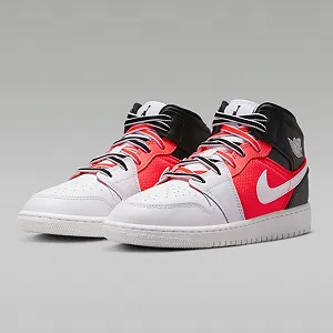 Кросівки Jordan Air 1 Mid SE (GS) Дитячі Чорний/Білий/Помаранчевий synthetic.ua - Фото 1
