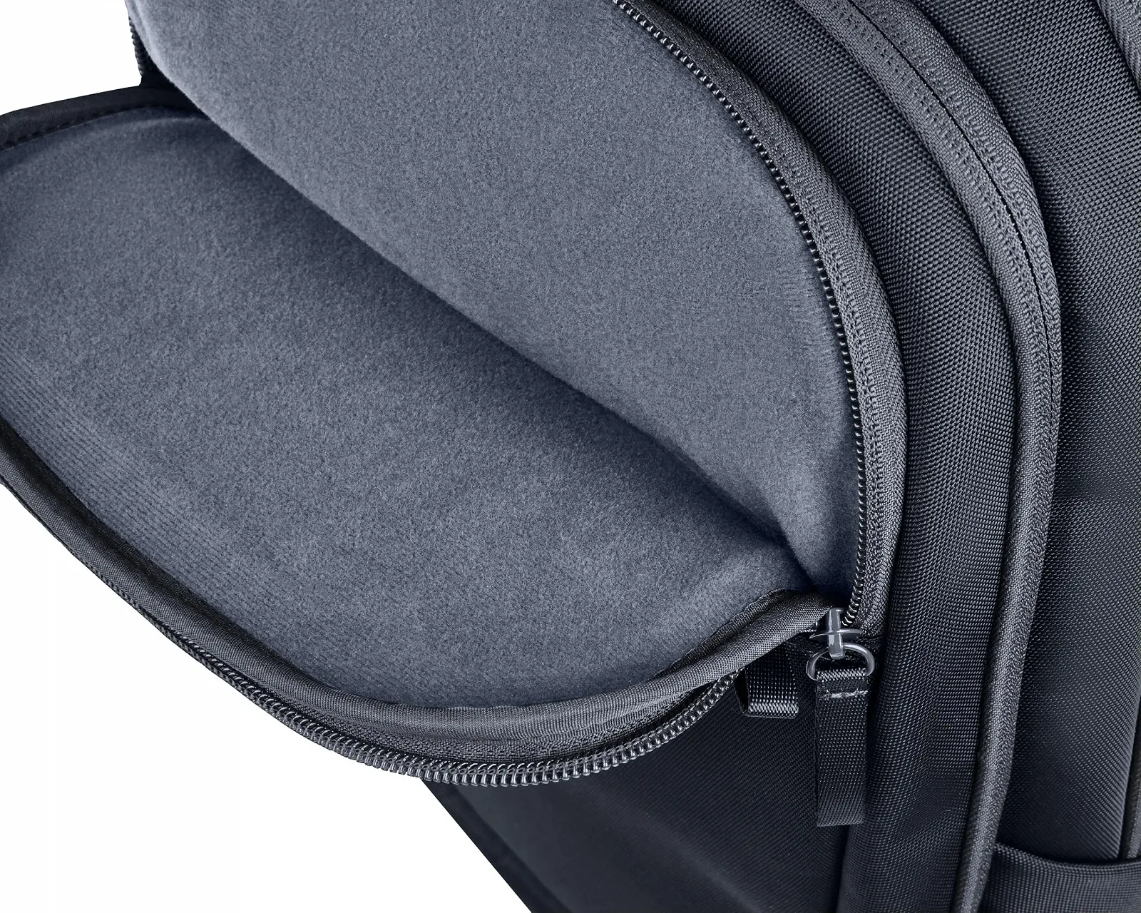 Рюкзак для ноутбука HP Travel Plus 30L 17" Водостойкий, расширяемый до 35L, с защитой RFID Blue Graphite, фото №10 Рюкзак для ноутбука HP Travel Plus 30L 17" Водостойкий, расширяемый до 35L, с защитой RFID Blue Graphite, фото №10