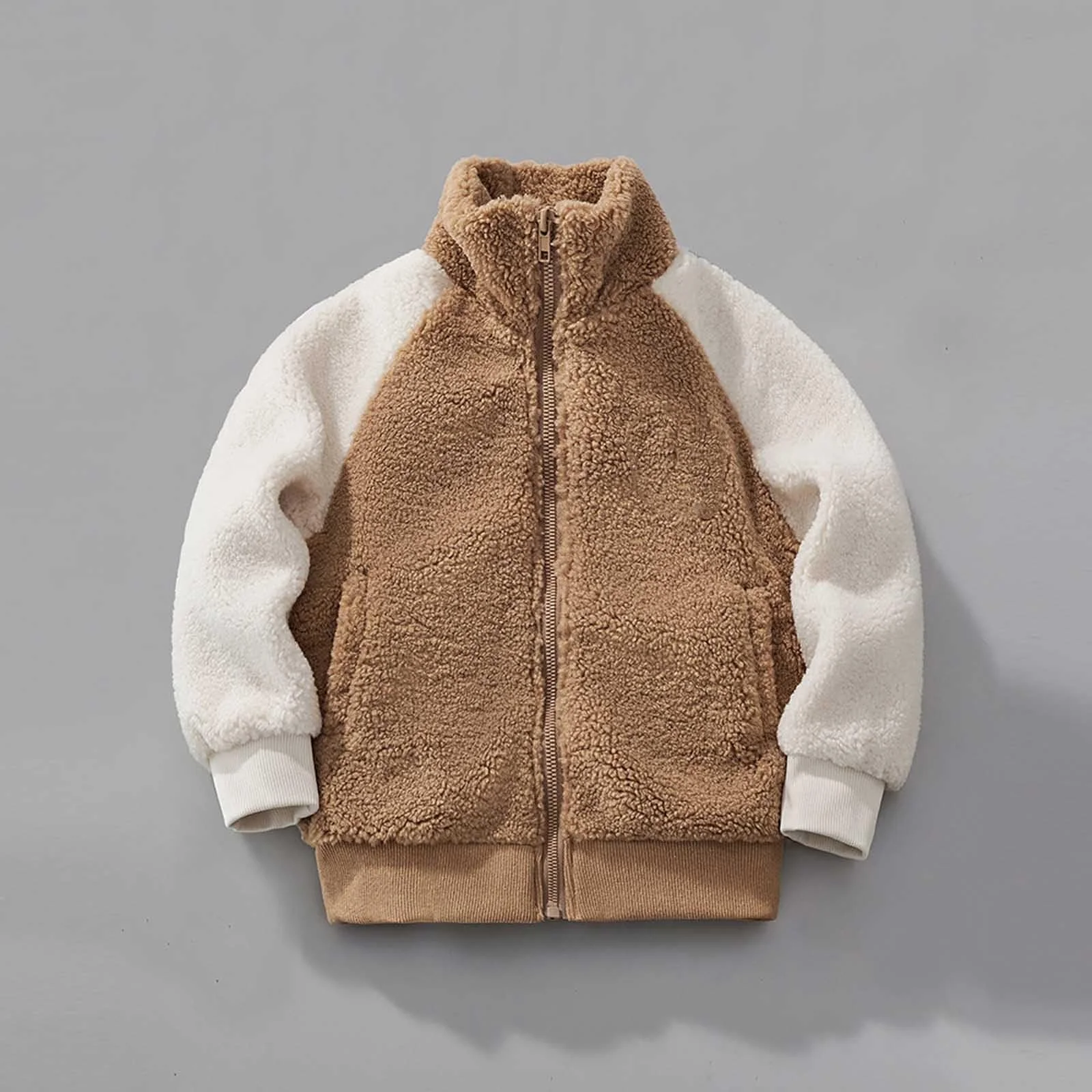 Флисовая зимняя куртка для мальчиков Generisch с цветным дизайном., фото №2