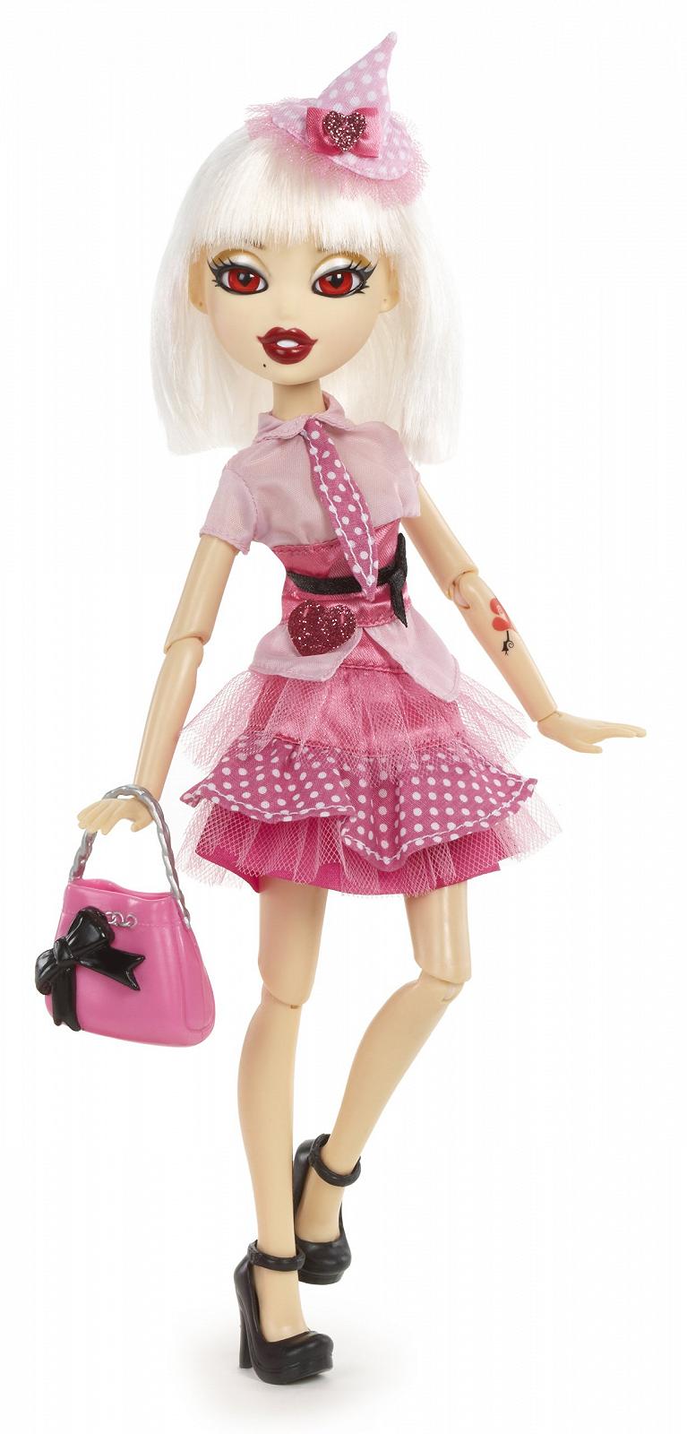 Набор модной одежды MGA Entertainment Bratzillaz Romantic Spell, фото №3 Набор модной одежды MGA Entertainment Bratzillaz Romantic Spell, фото №3