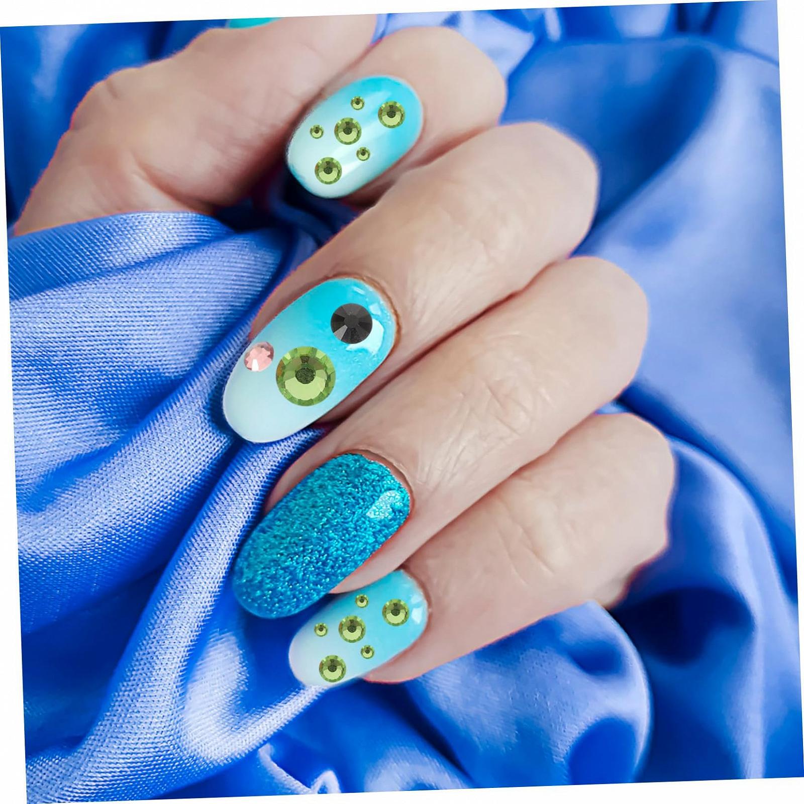 Стразы для ногтей FRCOLOR 4 шт. Набор блестящих страз для ногтей с плоской задней частью для DIY дизайна ногтей. Веер. Универсальные для творческого дизайна ногтей и декора, фото №8