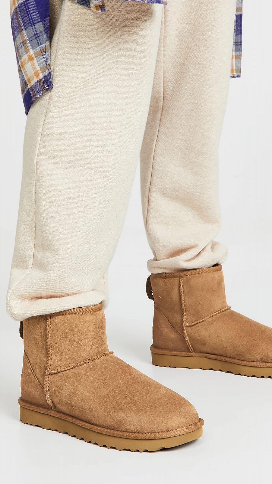 Чоботи UGG Classic Mini II жіночі, фото №3
