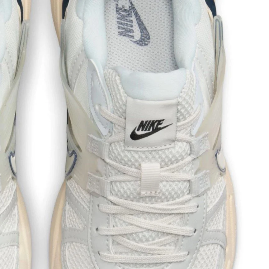 Мужские кроссовки Nike V2K Runtekk Running FD0736-004, фото №2