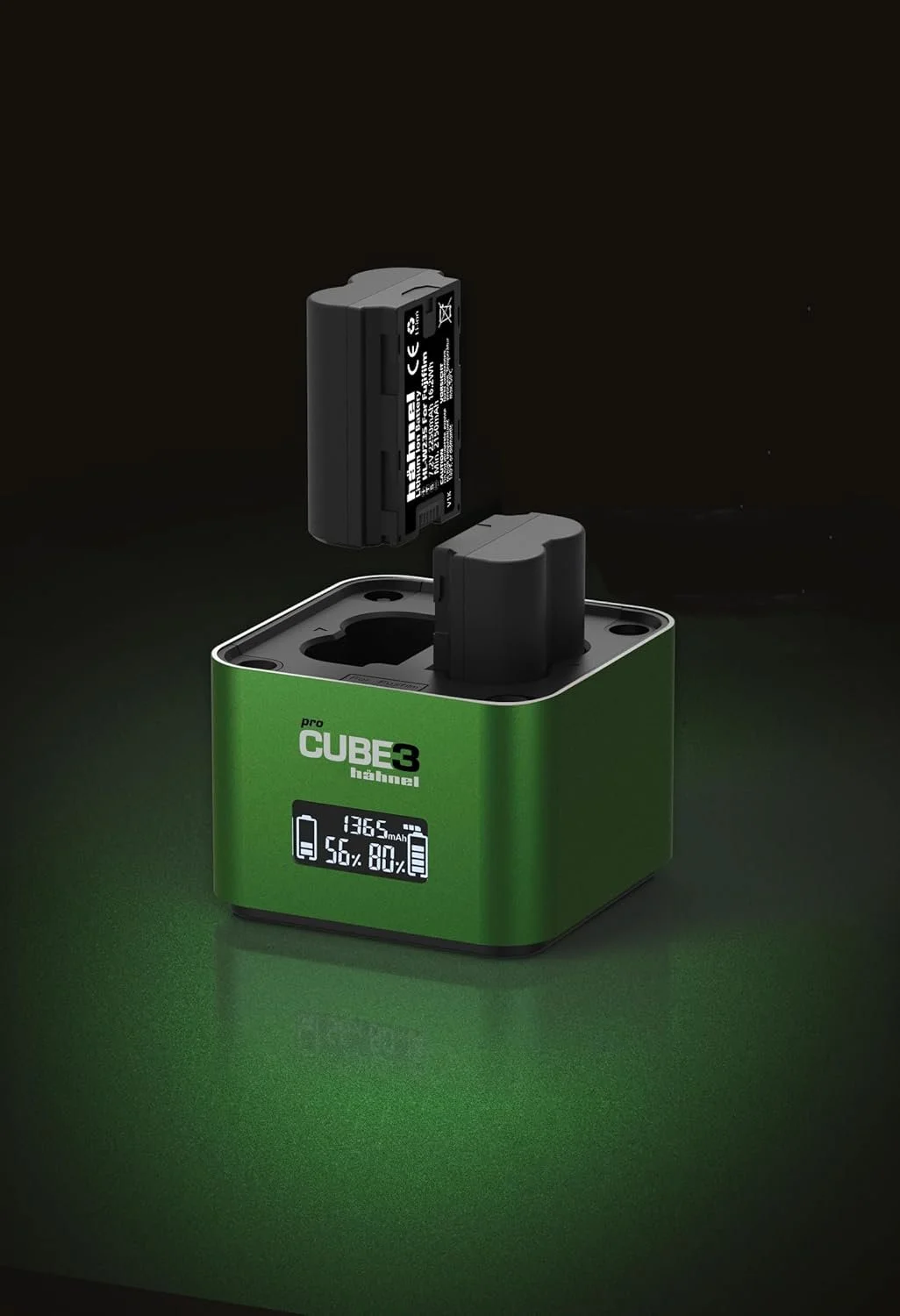 Зарядное устройство Hahnel ProCube3 / NP-W126S, NP-W235 / Быстрая зарядка / 2 слота / USB-A / Зеленый, фото №4 Зарядное устройство Hahnel ProCube3 / NP-W126S, NP-W235 / Быстрая зарядка / 2 слота / USB-A / Зеленый, фото №4