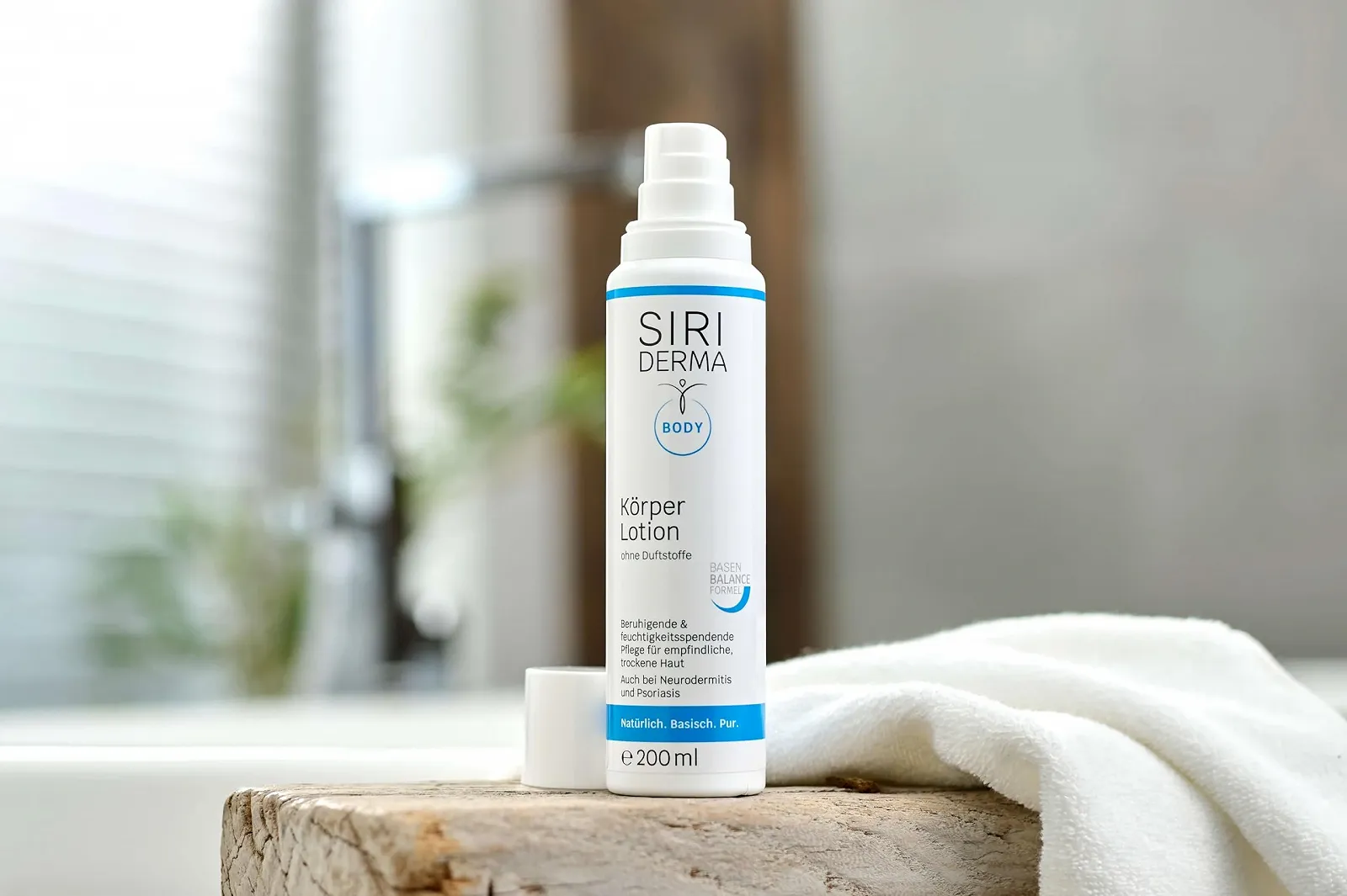 Лосьйон для тіла SIRIDERMA Зволожувальний Basic Body Care для сухої шкіри, також при нейродерміті та псоріазі (легкий аромат), 200 мл, фото №6