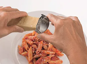 Терка Victorinox Cheese Grater Compact с мелким лезвием Металлическая ручка synthetic.ua - Фото 1