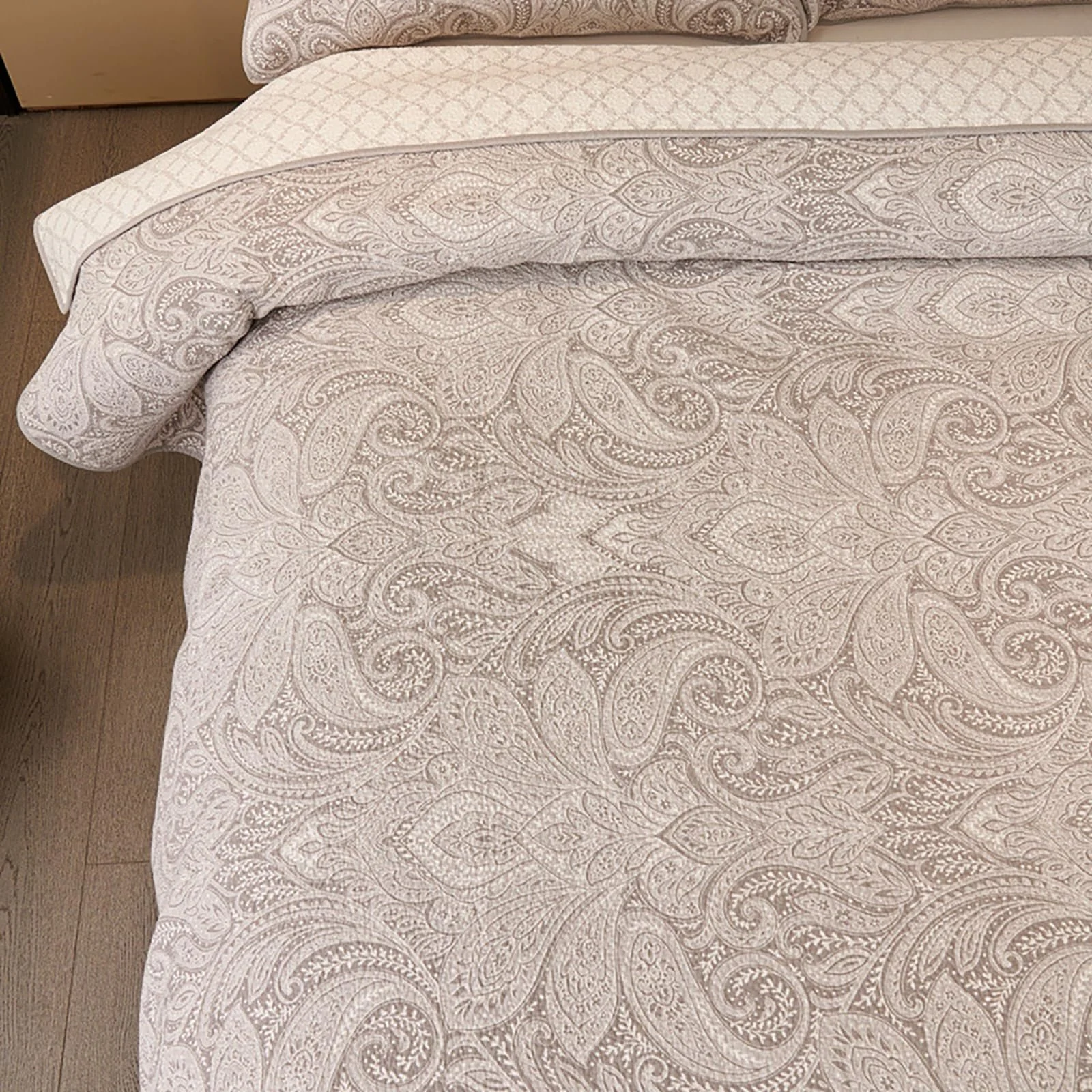 Покрывало E-yimeng 230 x 250 см с 2 наволочками 48 x 74 см Двустороннее Легкий уход Серый, фото №6