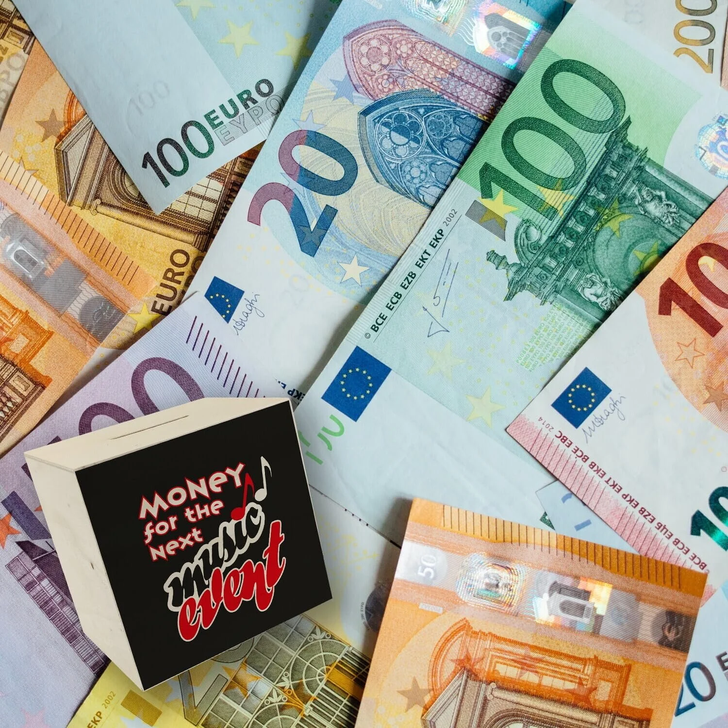 Скарбничка дерев'яна Concerts and Festivals Lovers, фото №6