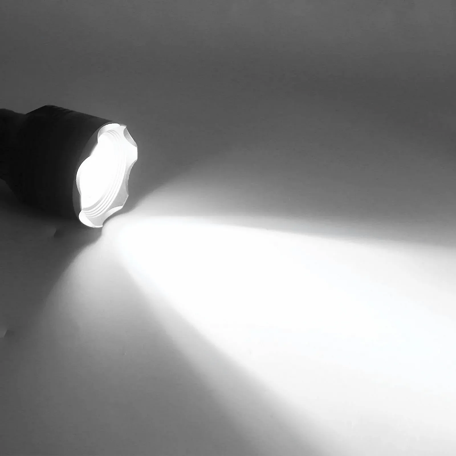 Ліхтар для дайвінгу LED Водонепроникний 8000lm, фото №3