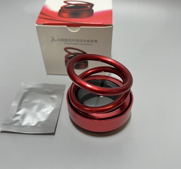 Ароматизатор в автомобиль Левитирующие кольца от солнечного света MIO 1 сменный картридж Красный 050965, фото №5 Ароматизатор в автомобиль Левитирующие кольца от солнечного света MIO 1 сменный картридж Красный 050965, фото №5