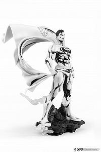 Статуя Superman Pure Arts Чорно-білий 30 см synthetic.ua - Фото 1