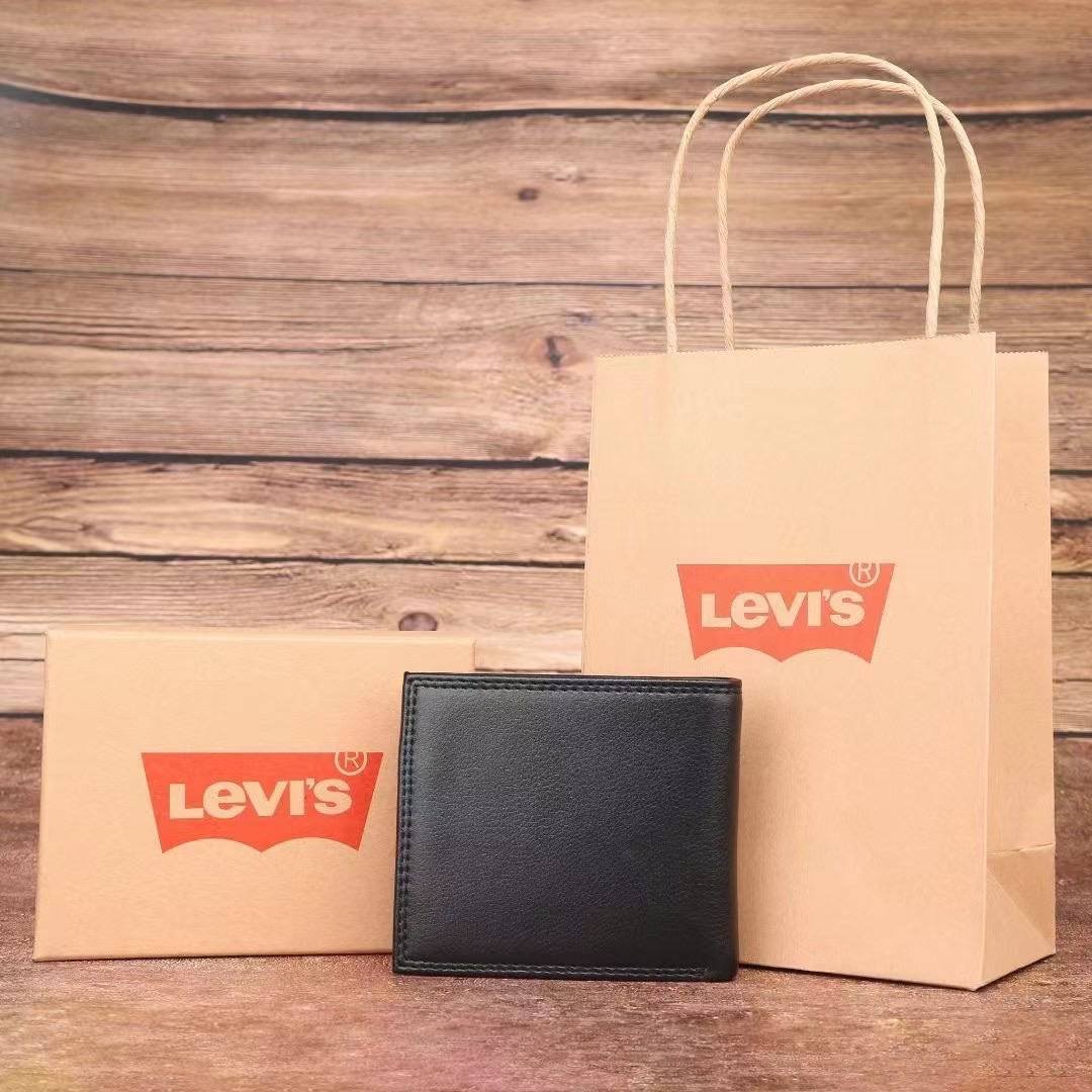 Чоловіче брендовий гаманець із натуральної шкіри Levis чорний в подарунковій коробці, фото №5