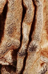 Покрывало меховое AMBIENTE-LEBENSART.DE Меховое одеяло Искусственный мех Плед для дивана 150 x 200 см Волк synthetic.ua - Фото 1