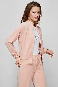 Женская кофта со змейкой MAVI ZIP UP JACKET Peach - M цена на synthetic.ua - Фото 1 Женская кофта со змейкой MAVI ZIP UP JACKET Peach - M synthetic.ua - Фото 1
