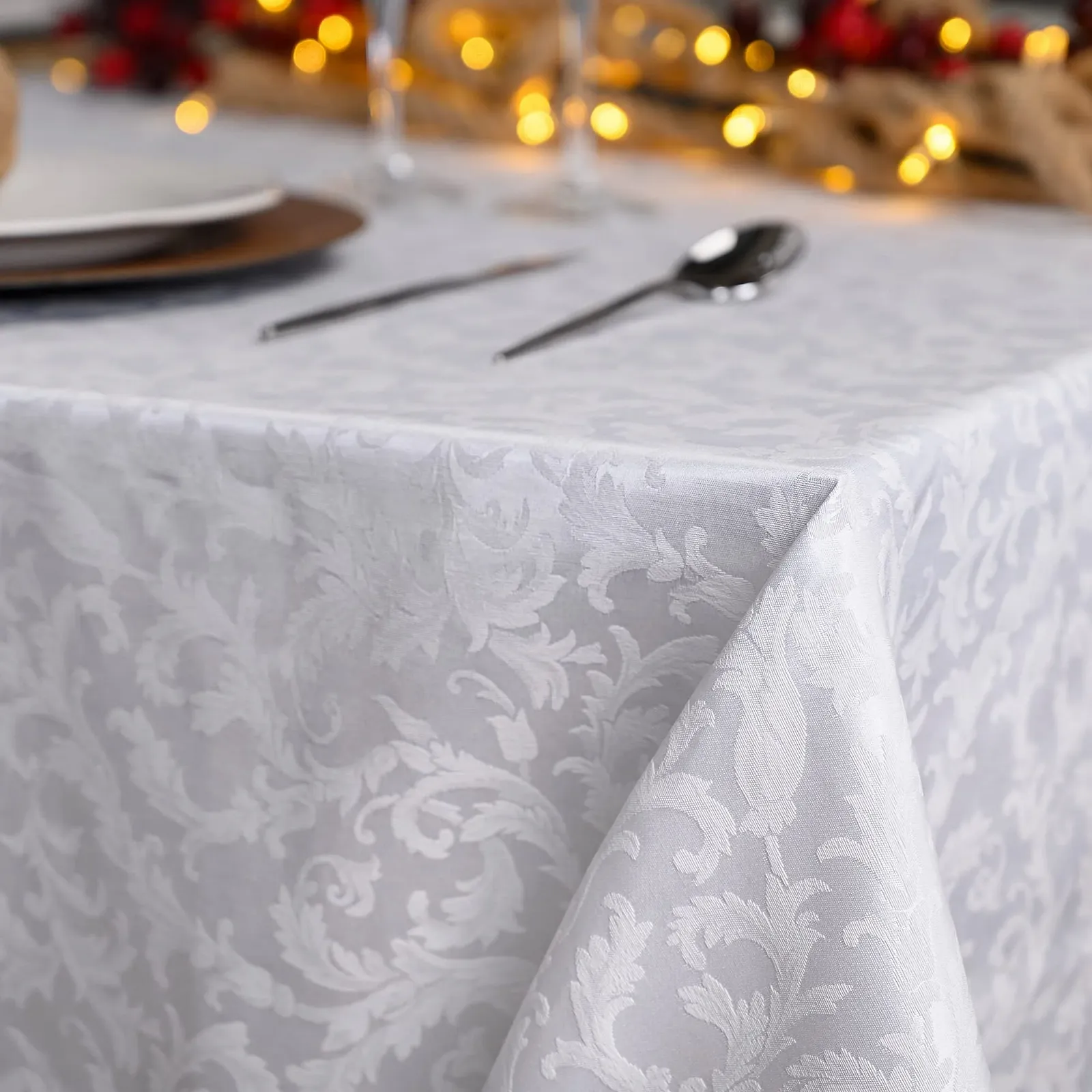 Скатертина Giovanni Dolcinotti Прямокутна Jacquard Damask Різдвяна Біла 140 x 220 см, фото №1