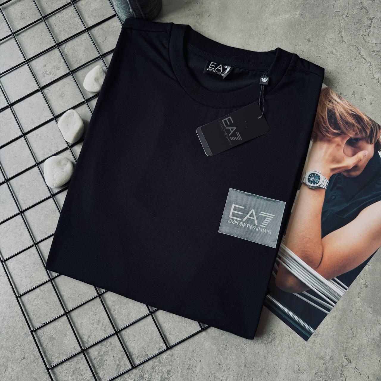 Мужская черная футболка Armani EA7 брендовая Армани ЕА7 модная на лето для мужчины, фото №1
