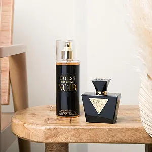Спрей для тіла GUESS Seductive Noir для жінок, квітковий аромат, бергамот, пелюстки ірису, жасмин, ваніль, чуттєвий аромат, 250 мл ціна на synthetic.ua - Фото 1 Спрей для тіла GUESS Seductive Noir для жінок, квітковий аромат, бергамот, пелюстки ірису, жасмин, ваніль, чуттєвий аромат, 250 мл synthetic.ua - Фото 1